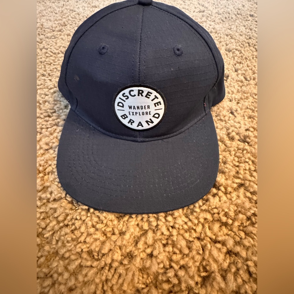 Discrete Navy Blue Wander/Explore Hat
One Size